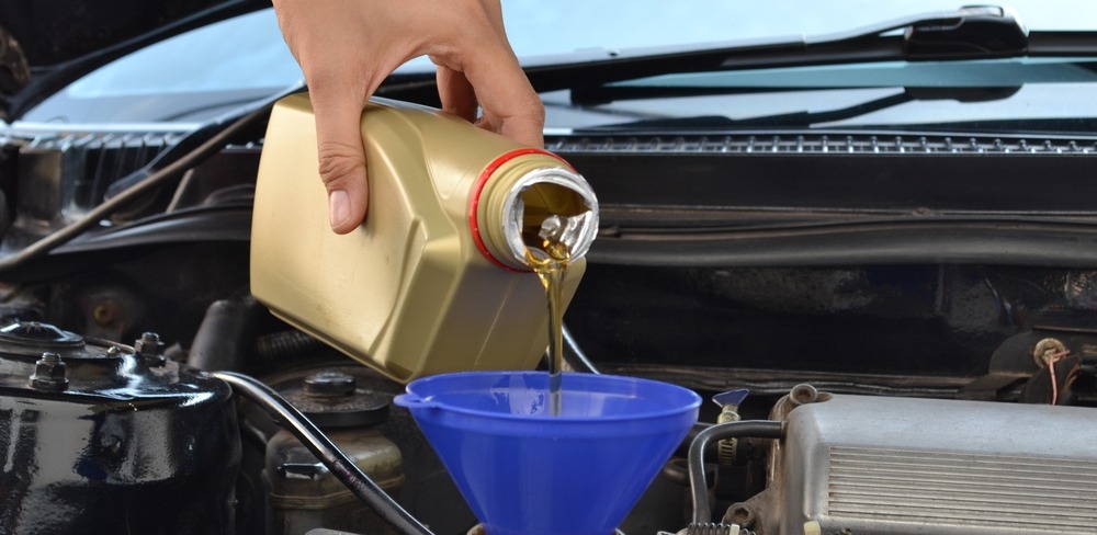 Oil Change, Fluids Check, Filters replacement, Motor Oil